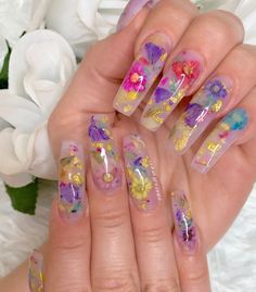 Nails With Real Flowers Acrylic, Milk Bath Nails Acrylic, Dried Flower Nails Acrylics, Real Flower Nails, Encapsulated Flower Nails, Encapsulated Nails Flowers, Lavender Milk Bath, Milk Bath Nails, Bath Nails