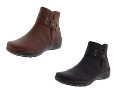 Premium Quality CLARKS WOMEN'S CORA RAE MEDIUM WIDTH ANKLE BOOTS, Women's Shoes Dessert Boots Women Clarks, Clark Shoes For Women Boots, Boots Clarks Women, Clarks Shoes Women's Boots, Clarks Women, Clarks Women's, Boot Shoes Women, Ankle Booties, Women's Shoes