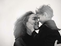 Mother Son Pictures, Baby Photography Ideas, 6 Month Baby Picture Ideas, Mother Baby Photography, Moms Photography