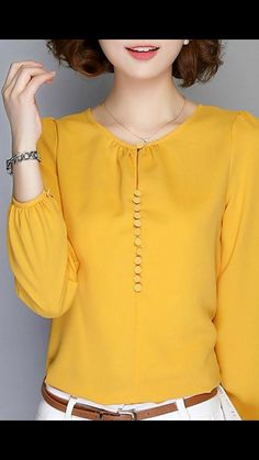 Checkered Blouse, Sewing Blouses, Batwing Sleeve Blouse, Blouse Online, Ladies Tops Fashion, Blouse Styles, Fashion Tops, Stylish Dresses