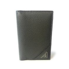 This Prada Bifold Vertical Card Holder, With Its Six Credit Cards Slots And Two Bill Slots, Is The Perfect Wallet To Hold Your Essentials. The Sleek Design Is Crafted From Luxurious Mercurio Grey Vitello Grain Leather And Finished With The Signature Prada Triangle Logo. Its Compact Frame And Light Weight Make It Easy To Slip Into Your Pocket. Model: 2mc101 Mercurio Grey Vitello Micro Grain Leather Signature Prada Triangle Logo Silver-Tone Hardware Six Credit Card Slots Two Bill Slots Measurement Mens Leather Wallet Bifold, Prada Triangle, Bifold Wallet Men, Leather Bifold Wallet, Triangle Logo, Prada Men, Grey Leather, Blue Leather, Wallet Men