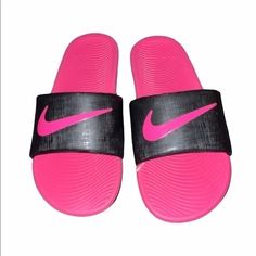 Brand New Without Tags. Come As Pictured. Size 6y 112 Black Nike Slides, Pink And Black Nikes, Nike Flip Flops, Black And White Sandals, Nike Sandals, Toddler Sandals Girl, Nike Shoes Girls, Nike Slides