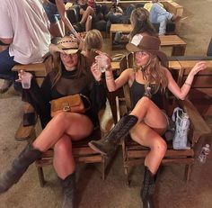 Traje Cowgirl, Looks Country, Estilo Country, Country Concerts, Gal Pal, Outfits Casuales, New Yorker