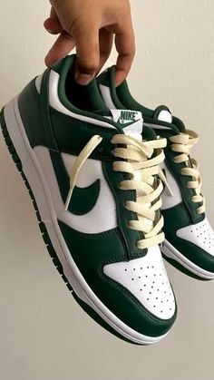 Trendy Nike Shoes, Stefan Janoski Nike, Nike Shoes Men, Nike Shoes Boys, Nike Shoes For Boys, Nike Stefan Janoski, Buy Sneakers, Back To School Shoes, Nike Boots