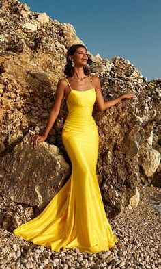 Long fitted open back formal dress with ruched back detail and scoop neckline. Mermaid Prom Gown, Mermaid Gown Prom, Empire Silhouette, Prom Dresses Yellow, Short Cocktail Dress, Pageant Dress, Mermaid Evening Dresses, Mermaid Skirt, Pageant Dresses