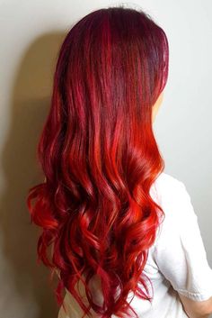 23 Beautiful Red Ombre Hair | LoveHairStyles.com Hair Color 2017, Brown Ombre Hair, Ombré Hair, Red Ombre, Trendy Hair Color, Grey Hair Color