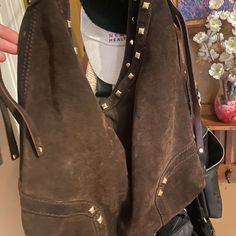 Stuart Weizmann Brown Suede Hobo Bag With Tassels. Used But In Good Condition Suede Hobo Bag, Brown Suede, Hobo Bag, Stuart Weitzman, Shoulder Bags, Tassels, Bag Lady, Shoulder Bag, Women Shopping