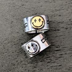 2 Color Options! Super Cool Silver And/Or Gold Rings With A Smiley Face And Lightning Bolts! Cute, Edgy, And Fun, This Gets Lots Of Compliments All Are The Same Size (6.5 Average) Open Back So Adjustable But Not Super Easy To Make Bigger/Smaller, Based On My Size I Think It's Adjustable From Size 6, 6.5, 7. You Could Probably Make It Bigger Than 7 With Some Strength But By Hand I Can Make It To 7 Choose Gold Or Silver Face Color! Emoji Ring, Smiley Face Ring, Grunge Jewelry, Face Ring, Edgy Jewelry, Indie Jewelry, Smiley Faces, Dope Jewelry, Matching Jewelry