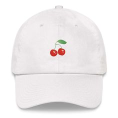 Nous m'aimons des cerises - et ce chapeau brodé de cerises ! La technique de broderie avancée permet un dégradé dans la broderie pour faire vraiment ressortir les cerises !   ** Veuillez noter que les images sont des simulations de produits et non le résultat final. Par conséquent, attendez-vous à de légères variations de couleurs et de design en raison du processus de broderie. **   Besoin de personnalisations supplémentaires ? Pas de problème : nous proposons la personnalisation sur presque tous nos produits, envoyez-nous simplement un message et nous verrons comment nous pouvons donner vie à votre idée ! Trendy Embroidered Cotton Trucker Hat, Trendy White Embroidered Hat, Advanced Embroidery, Embroidered Hat, Embroidered Hats, Embroidery Techniques, Dad Hat, Love Me, Dad Hats