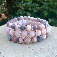 Amazonite Bead Bracelet, Jewelry Rose Gold, Precious Beads, Gold Armband, Beads Bracelet Design, Diffuser Bracelets, Bracelet Gemstone, Bracelet Ideas, Gemstone Beaded Bracelets