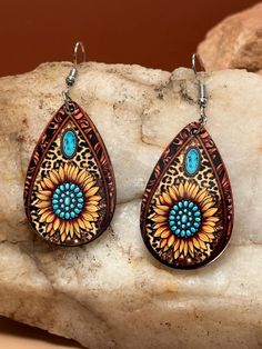 Lightweight earrings with a touch of western flair. Double-sided earrings come with earring backs. Earrings Western, 5 Dollar, Double Sided Earrings, 5 Dollars, Earring Ideas, Lightweight Earrings, Light Weight Earrings, Heel Boots, Double Face