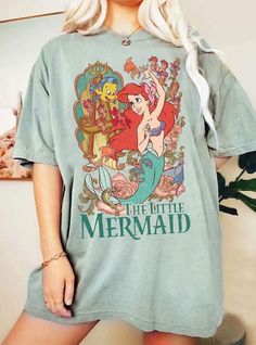 Vintage Little Mermaid Comfort Colors Shirts Disney Princess Modern Clothes, Ariel Disney Shirt, Aesthetic Disney Shirts, Disney Princess Clothes, Modern Disney Princess Outfits, Graphic T-shirts, Vintage Disney Shirts, Disneybound Outfits Summer, Ariel Shirt