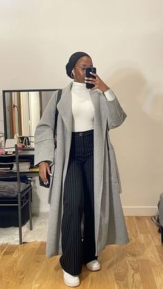 Active Business Casual Outfits, Oversized Business Outfit, Monochromatic Work Outfit, Otherworldly Outfits, Business Casual Outfits For Black Women, Adrette Outfits, Cute Professional Outfits, Modesty Outfits