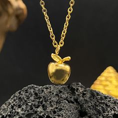 🐬Product Name:Vintage Gold Apple Pendant 🐬Material:Stainless Steel 🐬Band Color:Gold 🐬Style:Beautiful,Charming,Dainty,Elegant 🐬Personalized:Yes 🐬Recycled:Yes 🐬Occasion:Anniversary/Daily/Wedding/Gift/Party/birthday/Valentine's Day/Engagement/Mother's Day/Father's Day 🐬Metal:Stainless Steel 🐬Metal Color:Gold 🐬Style:Art Decor,Hiphop,Vintage,Party,Dance 🐬About Size:Height: about 1.00 cm Width: about 0.80 cm Weight: about 4.1 g We can provide personalize ring sizes of 7-12 US size# if you need other sizes# please contact customer service in advance to customize for you# thank you Personalized：Our rings can be engraved with your custom name# or a date that is Commemorative significance special to you 💎About customize Jewelry💎 1. Tell the customer service the customized jewelry materi Gold Novelty Charm Necklace For Gifts, Gold Novelty Charm Necklaces For Gifts, Novelty Gold Jewelry Gift, Vintage Necklaces For Christmas Gifts, Vintage Necklace For Christmas Gift, Adjustable Gold Charm Necklace For Gifting, Adjustable Gold Charm Necklace As A Gift, Adjustable Gold Charm Necklace For Gifts, Vintage Christmas Gift Necklaces