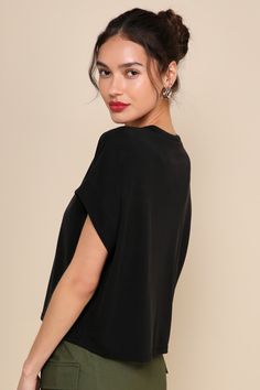 You'll be looking calm and collected all day long in the Lulus Cool Instincts Black Short Sleeve Top! Sleek and stretchy jersey knit shapes this classic tee that has a crew neckline and short, dolman-style sleeves. The relaxed, wide-cut bodice falls to a slightly cropped hem, perfect for pairing with your favorite high-waisted denim. Fit: This garment fits true to size. Length: Size medium measures 19.75" from shoulder to hem. Bust: Great for any cup size. Waist: Not Fitted - comfortable room th Solid Color Crew Neck Top For Work, Crew Neck Short Sleeve Top For Workwear, Sleek Crew Neck Top With Minimal Stretch, Sleek Crew Neck Tops For Summer, Boxy Crew Neck Top For Layering, Sleek Crew Neck Summer Tops, Chic Crew Neck Tops With Minimal Stretch, Black Short Sleeve Crew Neck Top For Work, Chic Relaxed Fit Short Sleeve Top With Crew Neck