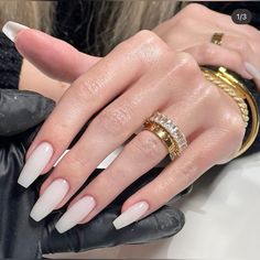 Milky WHITE coffin shaped nails ❄️ Trendy Vacation Nails, خواتم خطوبة, Bridesmaids Nails, Milky Nails, Gold Nail, Soft Nails, Elegant Nails