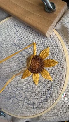 . #Embroidery_Patterns_Sunflower #Sunflower_Sewing_Pattern #Easy_Sunflower_Embroidery #Sun_Flower_Embroidery_Easy