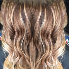 Caramel and blonde balayage Caramel And Blonde Balayage, Caramel Hair With Blonde Highlights, Blonde Caramel Highlights, Brown Hair With Blonde Balayage, Caramel Blonde Hair Color, Hair Lights, Balayage Caramel, Caramel Blonde Hair, Balayage Hair Caramel