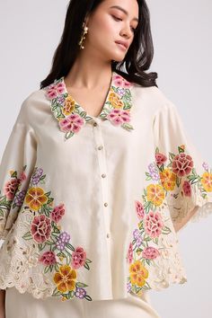 Eid 2024, Floral Cutwork, Prints Inspiration, Floral Embroidered Shirt, Fashion Illustration Collage, Fancy Shirt, Stitching Ideas, Cutwork Embroidery