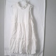 Never Won. Fast Shipping Sleeveless Ruffled Linen Dress For Daywear, White Linen Ruffled Beach Dress, White Linen Ruffled Dress For Beach, White Linen Beach Dress With Ruffles, White Linen Ruffle Dress For Beach, White Linen Ruffle Dress For Daywear, White Linen Shift Dress, Tuckernuck Dress, Phone Holster