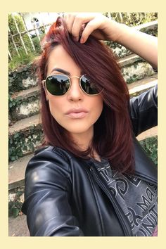 Hair 101: How To Get The Rose Hue Of Your Dreams
If fun and playful describes your Hair Colour vibe, these Rose hues are right up your alley. Violet Brunette, Rose Blonde, Violet Hair Colors, Violet Hair, Hair Color Burgundy, Hair Color Auburn, Color Vibe