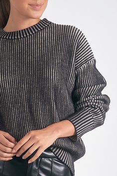 elan chunky knit crewneck pullover rib sweater ombre black white grey Denim Dress Fall, Jumpsuit Coverup, Fall Bottoms, Crewneck Design, Cardigan Sweater Dress, Ombre Color, Sweater Sale, Chunky Knits Sweater, Effortless Chic