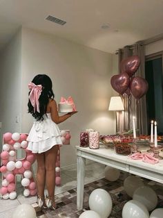 Brunch Birthday Outfit, Madison Smith, Birthday Poses, Bridal Shower Dresses, Sweet Sixteen Birthday Party Ideas, 17th Birthday Ideas, Girly Birthday Party, Birthday Goals, 21st Birthday Photoshoot