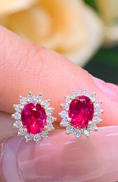 Model Number: RED9PGX019 18K Gold Ruby stud earrings, classic Princess Diana style Available: Yellow Gold and White Gold Metal Stamp: 18k Au750 Metals Type: 18K Gold Weight/g: 1.5 Stone: Material Rubyd/2pc and Weight/ct 0.79 Side Stone: Diamond/2 8pcs and Weight/ct 0.177 Metal Color: White Gold Setting Type: Prong Setting Gender: Unisex Fine Ruby Earrings Studs, Gold Beauty, Jewelry Repair, Fine Jewelry Designers, Brilliant Diamond, Jewelry Companies, Princess Diana, Pure Silver, Diamond Jewelry