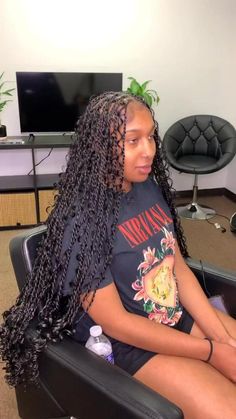 Hairstyles Twist, Cute Box Braids, Hairstyles Cute, Natural Hair Bun Styles, Passion Twists, Twist Braid, Instagram Baddie, Cute Braided Hairstyles