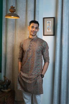 Traditional Kurta For Men, Printed Kurta For Men, Traditional Kurta, Mens Traditional Wear, Men Styling, Wedding Kurta, Navratri Garba