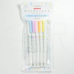 four different colored markers are in the package