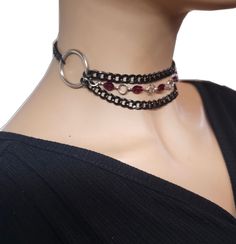 Trendy Handmade Metal Choker, Edgy Chain Jewelry As Gift, Edgy Chain Jewelry Gift, Edgy Chain Jewelry For Gifts, Edgy Chain Jewelry For Gift, Punk Style Handmade Choker Jewelry, Handmade Punk Style Choker, Handmade Punk Style Jewelry Choker, Gothic Metal Choker For Concerts