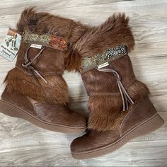 New In Box. Fuzzy Boots With Feather Detailing. Size 9. Bare Trap Boots, Fuzzy Boots, Winter Rain, Rain Boots, Women Shoes, Boots, Women Shopping, Color