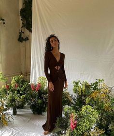 Earthy Photoshoot, Stella Alonso, Neutral Closet, Organizing Your Closet, Earthy Outfits, Concert Looks, Model Aesthetic, Boho Vibe, Photoshoot Ideas