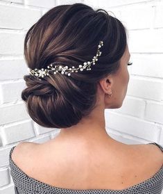 "COVID-19, ONLINE ORDERING SAFETY CONCERNS: https://www.etsy.com/listing/775427214/glamour-bride-usa-information-regarding?ref=shop_home_active_1&frs=1 Please visit my shop for more wedding hair accessories: https://www.etsy.com/shop/GlamourBrideUSA?ref=seller-platform-mcnav Beautiful floral gold bridal hair vine for your special day! Made from elegant flowers, crystals and rhinestones. The hair vine pictured is about 12\"(37cm) in length. Available in 2 lengths: 6\" and 12\". This bridal ha Wedding Hairstyle Headpiece, Bridal Hair Pearls, Bride Hair Vine, Crystal Bridal Headband, Pearl Hair Piece, Pearl Bridal Headpiece, Pearl Bridal Hair, Hair Vine Bridal, Wedding Hair Up