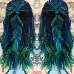 Green Purple Hair, Green And Blue Hair, Blue And Green Hair, Colored Fire, Dark Green Hair, Blue Green Hair, Fade Hair, Pulp Riot, Hair Color Pastel