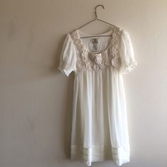 Absolutely Gorgeous White Dress With A Very Delicate Floral Pattern On The Chest. Perfect For Any Social Gathering. Never Worn, No Flaws. Looks Amazing When The Wind Blows Through It. It Is Knee Length On Me; I'm 5'2". White Short Sleeve Cottagecore Mini Dress, Nordstrom Summer Dresses With Short Sleeves, Boho Flowy Dress, When The Wind Blows, Flowy Dress Boho, Ice Dresses, Social Gathering, Flowy Dress, Nordstrom Dresses