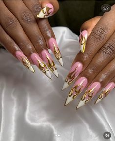 Nail Planner, Gal Nails, Wow Nails, Lovely Nails, Drip Nails, Nail Styles, Bling Acrylic Nails, Acrylic Nails Coffin