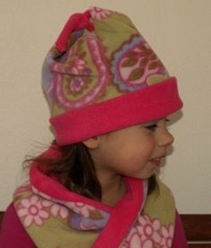 Make your own gorgeous fleece hat and scarf to keep warm this winter with this pattern (S103). They are essential winter accessories for both kids and adults. The top of the hat is a single layer of fleece that is tied at the top and the band is a double layer to keep your ears warm. The matching scarf is also double layered to keep you warm and the cold air out.  SIZES : XSmall - 0 to 6 months Small - 6 months to 1 yr Medium - 1 to 3 yrs Large - 3 to 6 yrs XLarge - 6 yrs + SKILL LEVEL: Beginner Pattern Hat Sewing, Fleece Scarf Pattern, Winter Hat Pattern, Fleece Hat Pattern, Hat Sewing Pattern, Hat Sewing, Fleece Beanie, Beanie Hat Pattern, Fleece Hats