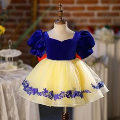 Toddler Birthday Party Dress Red Bow Flower Princess Dress Flower Princess Dress, Party Dress Red, Snow White Birthday Party, Crinoline Skirt, Snow White Birthday, Flower Princess, Toddler Birthday Party, Snow White Party, Kids Dress Wear