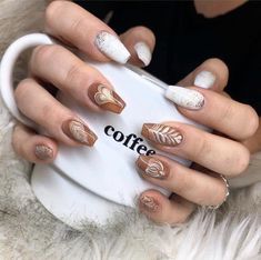 Coffee Nail Designs, Pumpkin Spice Nails, Pretty Nail Polish, Nails 2023, Colorful Nail Designs, Sparkly Nails, Nails Desing, Nail Studio