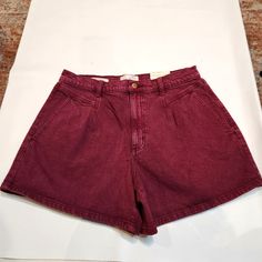 Nwt Univeral Thread A-Line Shorts Size 10 Relaxed, Hip And Leg Vintage Stretch Midi Length Berry Purple Color Shorts. Casual Burgundy Cotton Bottoms, High Rise Purple Cotton Bottoms, Purple High Rise Cotton Bottoms, Purple High Waist Relaxed Fit Bottoms, Purple Relaxed Fit High Waist Bottoms, Casual Burgundy Shorts, Spring Burgundy Cotton Bottoms, High Rise Purple Bottoms With Pockets, Summer Cotton Bottoms In Burgundy