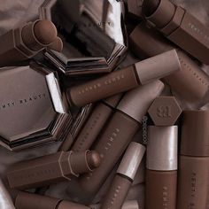 Nice Aesthetic, Brown Makeup, Classy Aesthetic, Color Cafe, Mocha Brown, Dark Photography