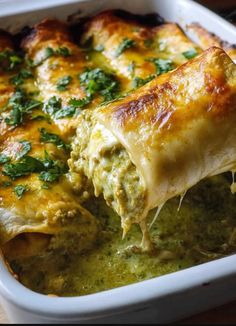 Health meal, low carbs meals, keto meal Poblano Sour Cream Enchiladas, Lemon Butter Cake Recipe, Sour Cream Enchilada Sauce, Poblano Chicken, Sour Cream Enchiladas, Au Gratin Potato Recipes, Manicotti Recipe, Cream Cheese Sauce, Roasted Poblano Peppers