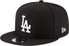 the new era los angeles dodgers black and white snapback hat is available in sizes ranging from small to large