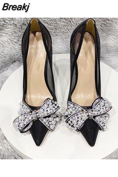 Banquet Heels For Party Season, Heels For Banquet And Party Season, Party Heels With Bow, Chic High Heel Shoes For Banquet, Chic High Heel Heels For Banquet, Chic High Heels For Banquet, Chic Wedding Shoes With Bow For Parties, High Heel Heels With Bow For Prom, High Heel With Bow For Prom