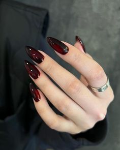 Vamp Nails, Ongles Goth, Nail Art Halloween, Kutek Disney, Nagel Tips, Grunge Nails