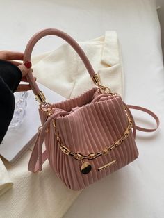 Mini Chain Accented Pleated Barrel Bag With Accessories Pink Elegant   PU Leather Plain Bucket Bag   Women Bags, size features are:Bust: ,Length: ,Sleeve Length: Mini Hand Bag, Fashionable Bags, Statement Handbag, Desain Buklet, My Style Bags, Accessories Pink, Stylish Purse, Bag With Chain, Mini Bucket Bags