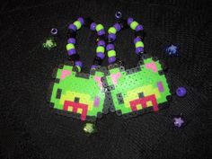 🩸gloomy bear 🩸 Zombie Gloomy Bear, Gloomy Bear Kandi, Bracelets Kandi, Gloomy Bear, Kandi Bracelets, Gift Registry, Gift Baskets, Arm Band, Zombie