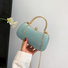 SPECIFICATIONSBrand Name: dawndessloHandbags Type: Evening BagsMain Material: MetallicLining Material: ViscoseShape: MinaudierePlace Of Origin: HE BEI ProvincePlace Of Origin: HE BEI ?ProvinceOrigin: Mainland ChinaCN: HebeiHardness: HARDPattern Type: SolidExterior: Solid BagClosure Type: haspGender: WOMENStyle: ClassicNumber of Handles/Straps: SingleLuggage shape: Horizontal square typeCover opening method: Lock catchNumber of shoulder strap roots: Single rootLining texture: terylenePopular element: Stitching, stitchingType of outer bag: Inner patch pocketLuggage size: smallmaterial quality: PUSeason of launch year: Summer of 2023With or without interlayer: nothingPackage internal structure: Cell phone pocketLuggage trend style: Xiaofangbaocolour: Pink, bluestyle: Street tidehardness: midd Light Blue Rectangular Bag For Formal Occasions, Light Blue Rectangular Shoulder Bag For Formal Occasions, Trendy Blue Evening Bag For Party, Light Blue Formal Crossbody Bag, Formal Light Blue Crossbody Bag, Elegant Light Blue Rectangular Shoulder Bag, Blue Crossbody Clutch For Evening, Trendy Blue Evening Bag, Chic Light Blue Shoulder Bag For Evening